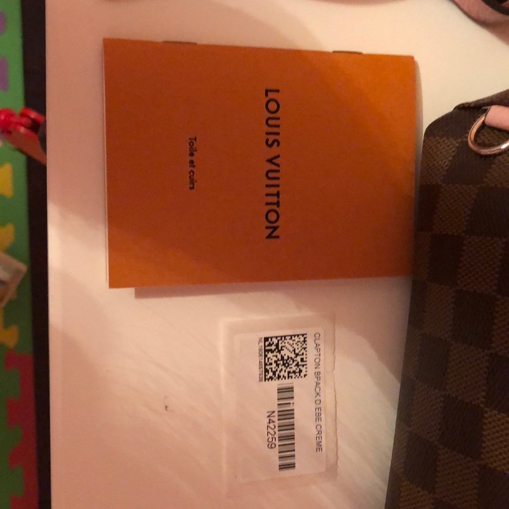 Louis Vuitton Clapton Backpack Magno - Picture 6 of 8